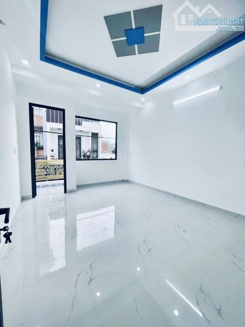 BÁN GẤP NHÀ MỚI ĐẸP LÊ VĂN QUỚI 4X15 60M² HẺM XE HƠI 5M NHÍCH 5 TỶ