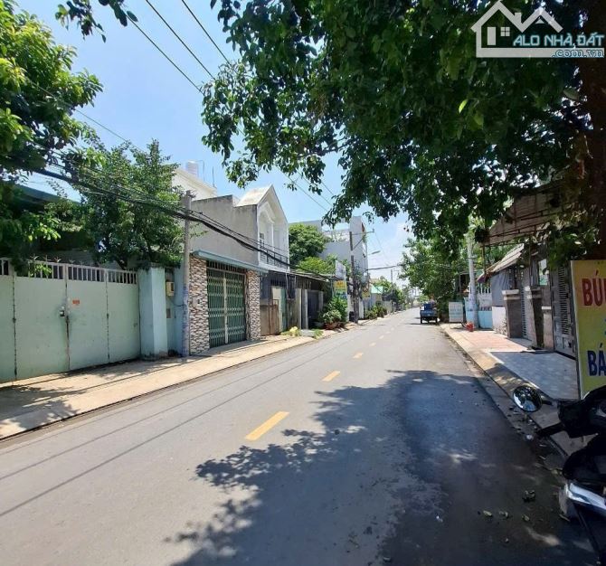 Bán đất mặt tiền đường Thạnh Xuân 31, Quận 12 dt 11,5x35m