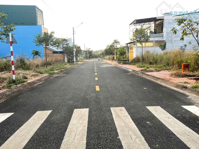 💥Đất Đấu Giá Tân Phong,5*24m,đường Ngô Thì Sĩ gần Phạm Văn Đồng,Nhiều lô khác