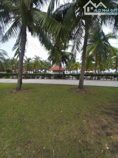 📢 SIÊU PHẨM MẶT TIỀN VÕ NGUYÊN GIÁP – VIEW BIỂN TRỰC DIỆN, 2 MẶT TIỀN TRƯỚC SAU 🌊🌴