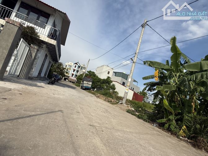 Bán  100m2 đất  chợ  đông  tảo _ khoái châu _ Hưng Yên