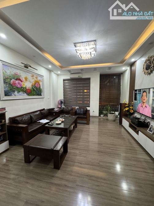 BÁN NHÀ MẶT PHỐ AN TRẠCH, 4 TẦNG, VỊ TRÍ ĐẮC ĐỊA, SẦM UẤT, 118 M2, 40 TỶ