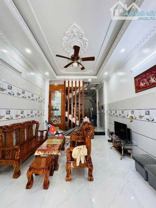 BÁN NHÀ MỚI 4 TẦNG LÊ VĂN QUỚI, 78M2, HẺM XE TẢI, GIÁ CHỈ NHỈNH 6 TỶ