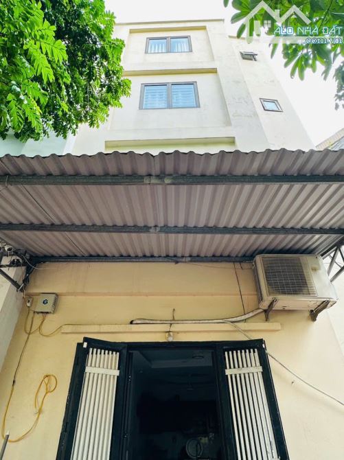 Bán Nhà Tây Mỗ, Dân Xây, Lô Góc 2 Thoáng, View Hồ Thôn nên thoáng, 37m2, 4 Tầng, 6.15 Tỷ