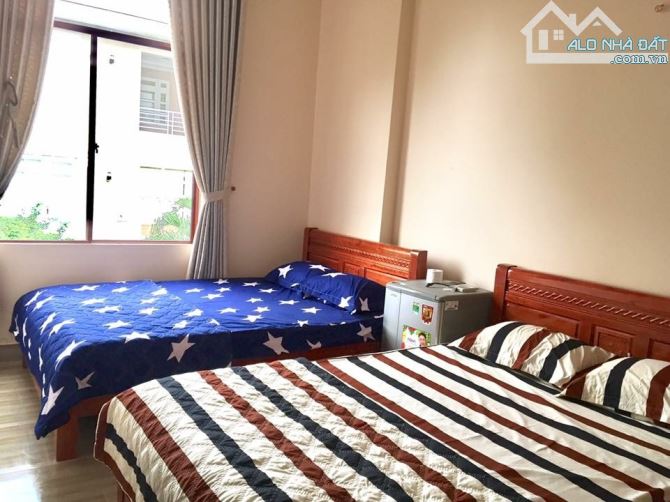 BÁN KHÁCH SẠN KHU BIỆT THỰ PHƯƠNG NAM, CĂN GÓC, GẦN BIỂN BÃI SAU, ĐANG CHO THUÊ 100 TRIỆU/