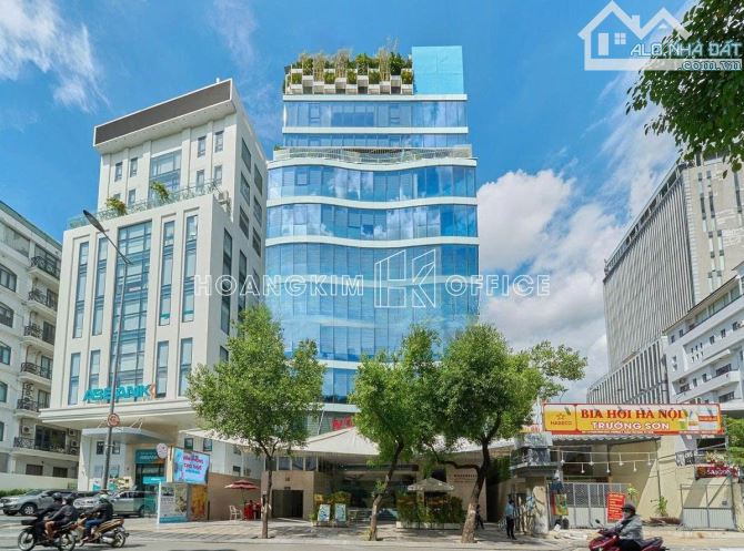 Văn phòng cao cấp Tân Bình, đường Phan Đình Giót 321m², lễ tân chuyên nghiệp