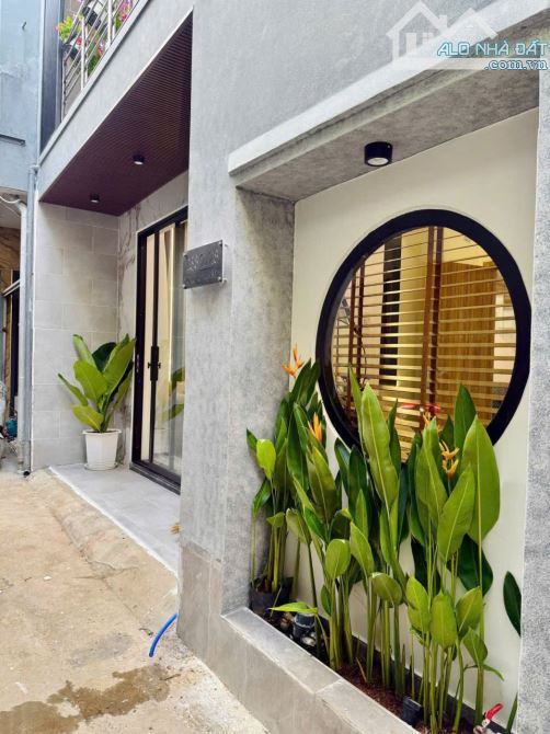 📌📌📌LÀM VIỆC TRỰC TIẾP GIÁ TỐT !!!Nhà 2 tầng mới K528 Ông Ích Khiêm,
