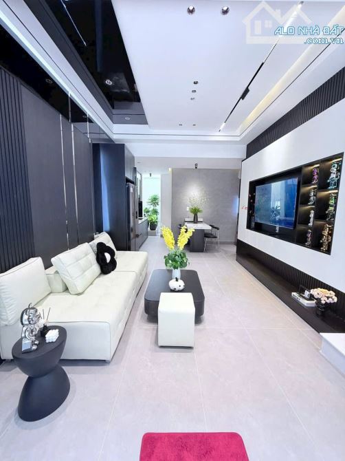 Bán nhà 3 tầng 4PN, mới đẹp, có chỗ đỗ ô tô, 53 m2, 4 tỷ 750, Trần Cao Vân, Thanh Khê
