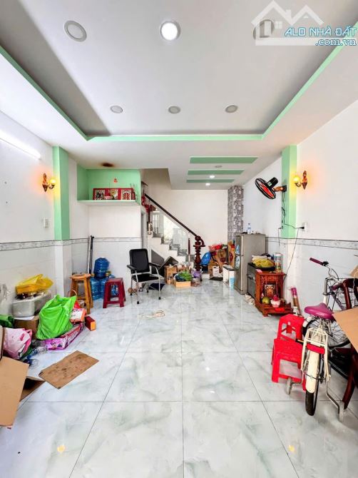Bán nhà hẻm xe hơi Huỳnh Văn Bánh, Phú Nhuận, 2 Tầng, 48m2, sổ vuông, Ở/CHDV, 9.05 Tỷ