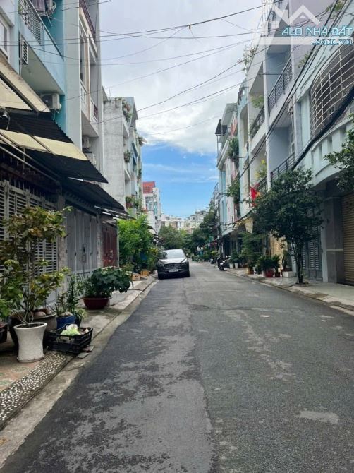 SÁT MT ĐS 28 - P6 - GÒ VẤP 52M2 GIÁ CHƯA TỚI 10 ĐỒNG