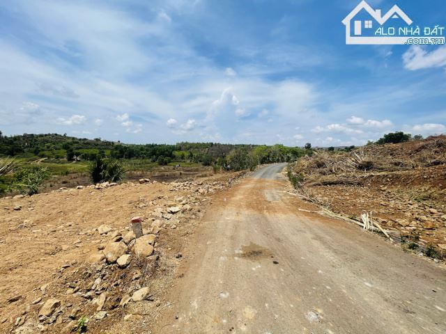 Đất Vỉew Hồ Suối Rao khoảng 400m giáp mặt hồ, đường nhựa ô tô vào tận nơi - 11