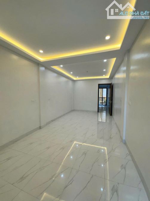 BÁN NHÀ LÔ GÓC AN DƯƠNG TÂY HỒ 50m MT 3.5m 6 TẦNG THANG MÁY Ô TÔ ĐỖ CỬA 16 TỶ - 11