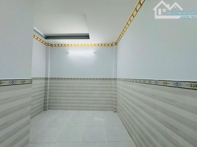 Nhà gần Big C Dĩ An, 1 trệt 1 lầu 2PN sổ riêng, đường ô tô, 2753 Đông Hoà, Dĩ An - 11
