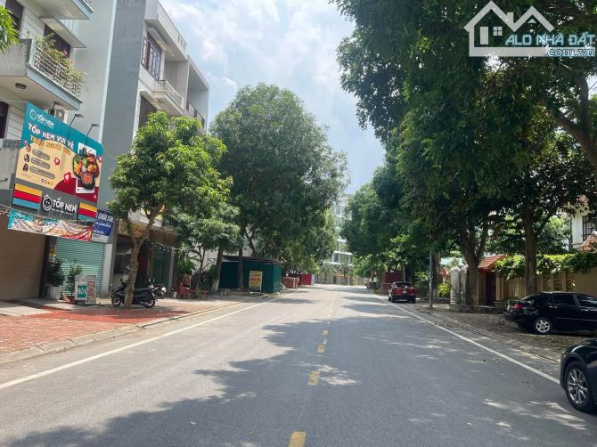 Bán lô đất Biệt thự kinh doanh đẹp mặt đường Nguyễn Thị Minh Khai, Kinh Bắc, tp BN. - 1