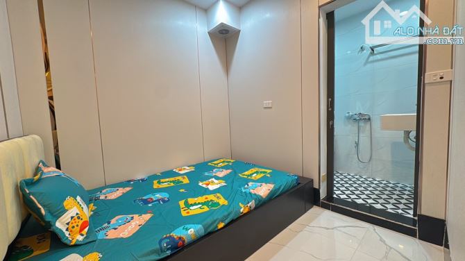 TẬP THỂ TẦNG 1, Ô TÔ ĐỖ - 70m, 4.45 TỶ - CẠNH CHỢ, NỘI THẤT ĐẸP Ở NGAY - CẦU GIẤY - 1