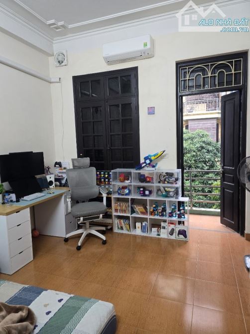 50m, 2X TỶ - NGÕ Ô TÔ TRÁNH VỈA HÈ, THÔNG KINH DOANH, DÂN XÂY - CẦU GIẤY - 1