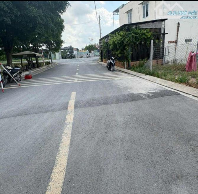 Bán gấp trong tháng, Đất đẹp kênh Kháng Chiến An  Phú Đông, Q12. 2 mặt tiền xe tải thông.l - 1