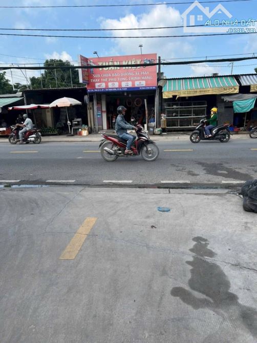 Bán đất thổ cư đường TL15 sát chợ trung tâm xã Tân Thạnh Đông Củ Chi TPHCM, DT: 6,3x15m. - 1
