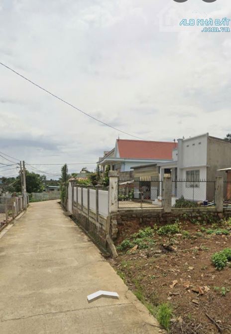 Bán đất tặng nhà nhỏ tại sân bay Liên Khương  Lâm Đồng chỉ 500m giá thương lượng chủ đất - 1