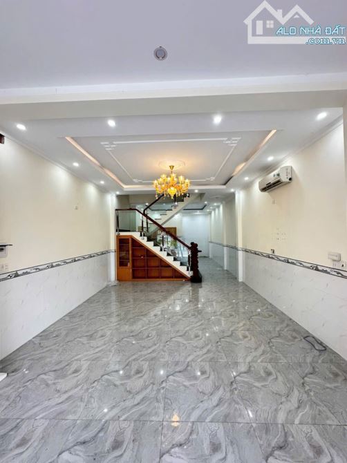 BÁN NHÀ LẦU THỔ CƯ HOÀN CÔNG GẦN ĐƯỜNG NGUYỄN ÁI QUỐC - 1