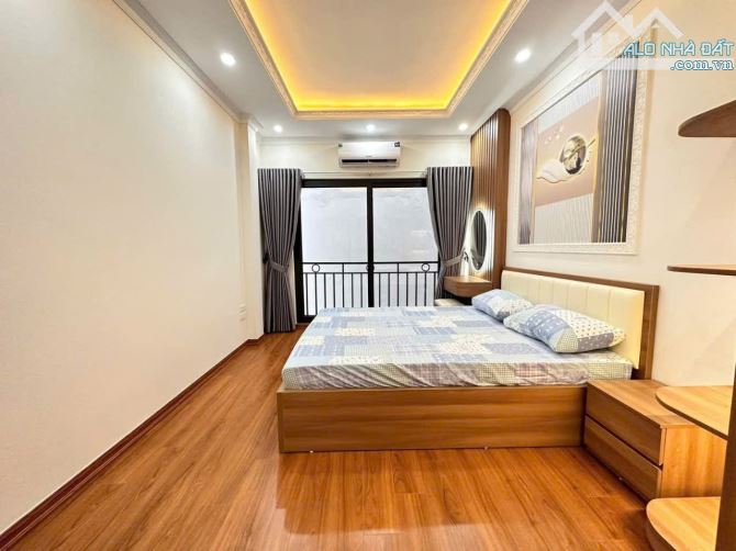 Bán Nhà Văn Cao, 6 Tỷ 5, DT 25m, 5 tầng, 3 ngủ, full nội thất ở ngay - 1