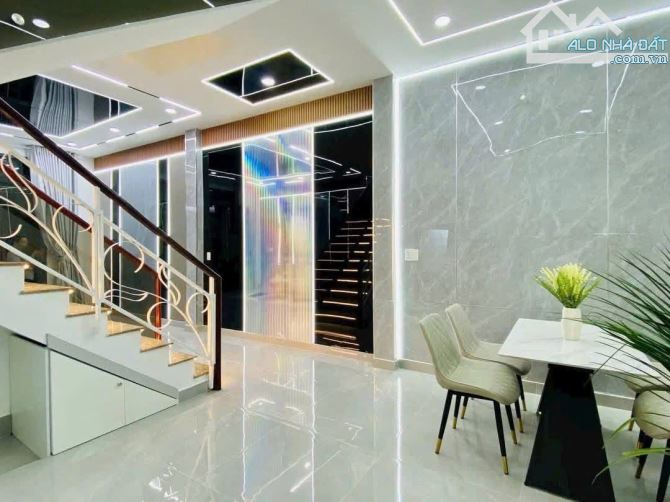 Căn nhà bán gấp ngay Phan Văn Hân, Bình Thạnh. Giá: 3 tỷ 019tr, sổ hồng riêng - 1