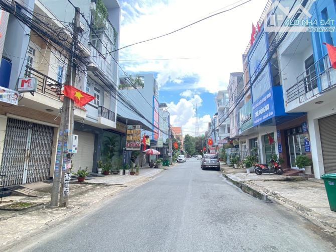 Bán đất mặt tiền hẻm sổ riêng thổ cư p. Tam Hoà - 1