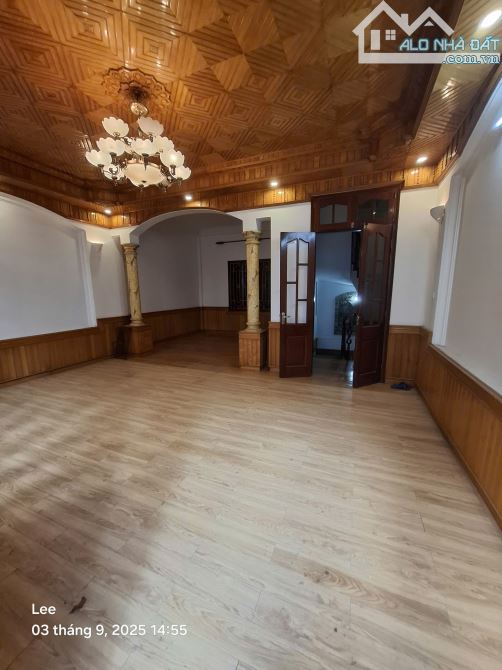 Cho thuê nhà riêng Nguyễn Phong Sắc dt 60m2 x 5T giá thỏa thuận - 1