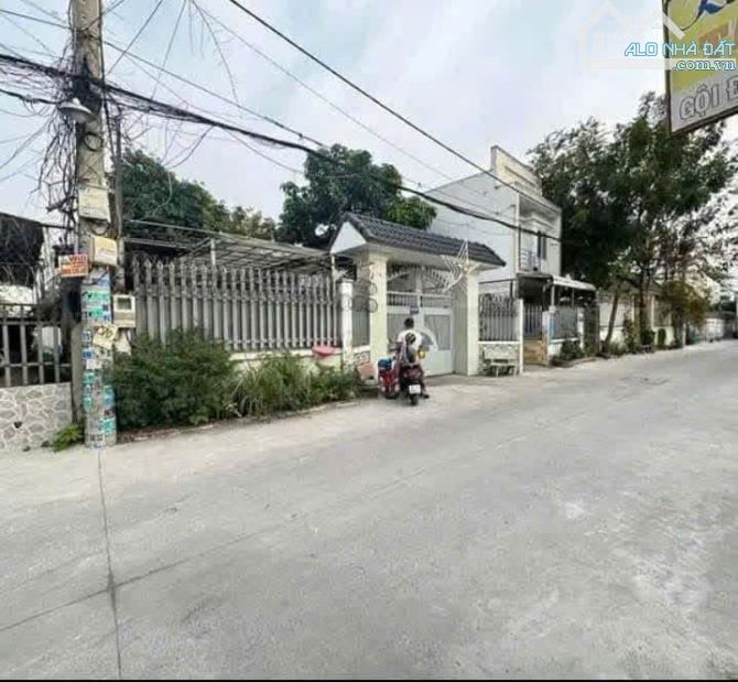 CẦN BÁN GẤP – BIỆT THỰ + 10 PHÒNG TRỌ MT NHỰA XUÂN THỚI ĐÔNG, HÓC MÔN - 1