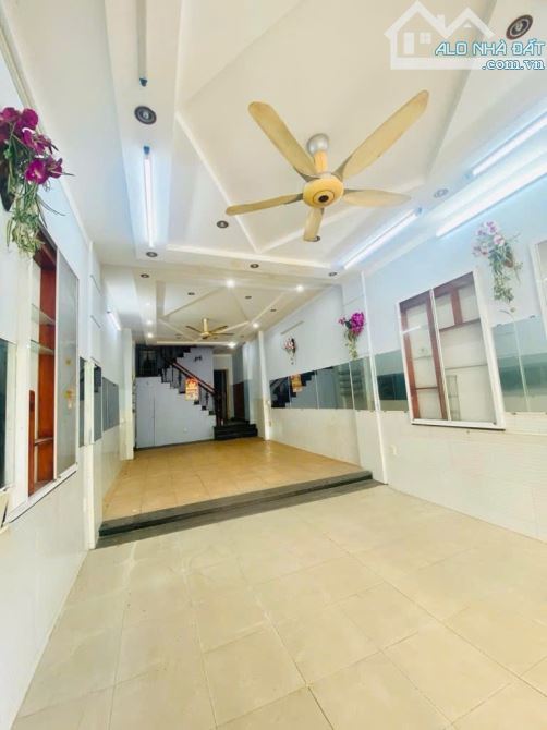 Quận Tân Bình-Nhà đẹp-Hẻm ô tô 7M-Tiện KD-Sát MT Phan Huy Ích-P15-82m2-4x21-4tầng-4PN,5WC - 1