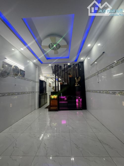 BÁN NHÀ HẺM XE HƠI TÂN QUÝ 74M2(4,2❌️ 17.5), 3 tầng CHẮC CHẮN NHỈNH 7 TỶ - 1