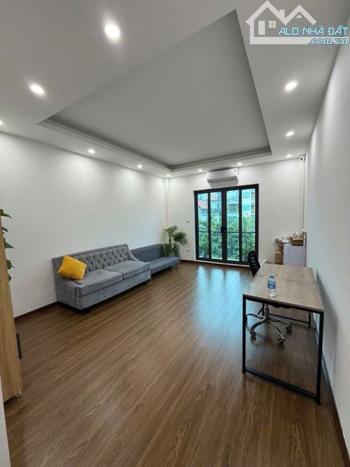 Bán nhà Khu Phân Lô Lãng Yên, OTO tránh - 42m2 x 5 Tầng Thang máy - Nhà xây mới - Sổ vuông - 1