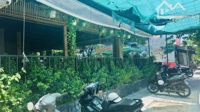 Chào bán lô đất lô góc diện tích lớn mặt tiền đường Hùng Vương - 1