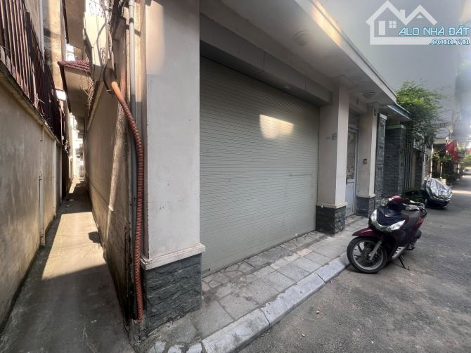 Bán Nhà Tức Mặc Quận Hoàn Kiếm 151m2-3T MT6m Tặng GPXD 8T 75 Tỷ Có Thương Lượng. - 1