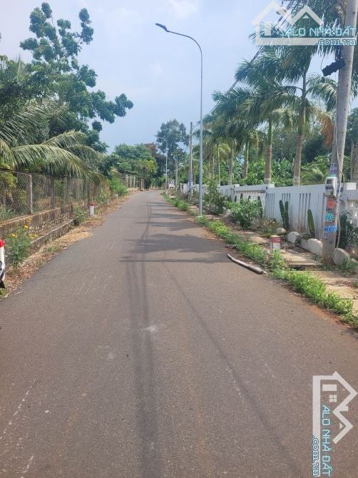 Cần bán 3059m2 sẵn 200tc gần khu công nghiệp sonadezi ngay trung tâm xã SUỐI NGHỆ. - 1