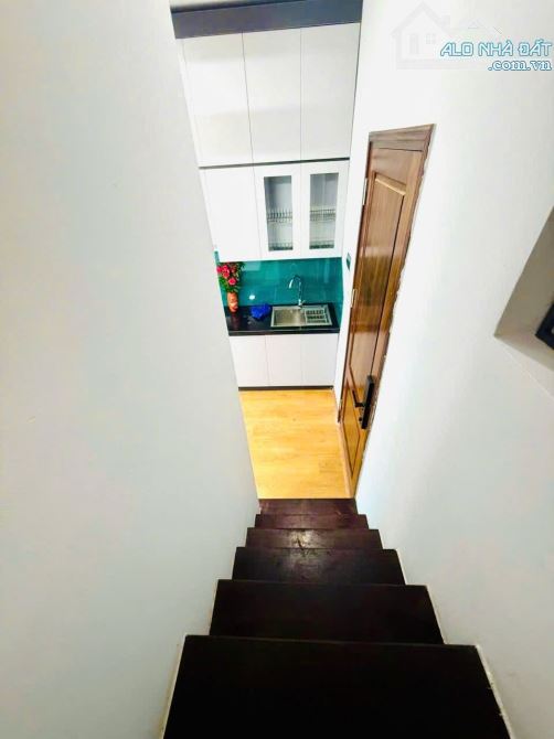 BÁN GẤP CĂN HỘ TẬP THỂ VIP1 LAO ĐỘNG TB&XH, HỒNG HÀ – HOÀN KIẾM. 60M2 – 2PN. 2,1 TỶ - 1