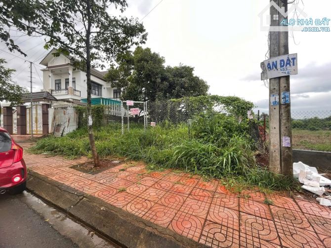 10M MẶT TIỀN TRẦN QUÝ CÁP (250m2). GIÁ: 11,5 TỶ - 1