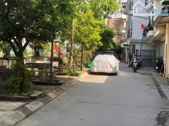 SIÊU PHẨM 75M2 ĐẤT P.LÔ DV THĂNG LONG 9 LAI XÁ– MT 5.67M CỰC ĐẸP- VIEW HỒ HAI THOÁNG. - 1