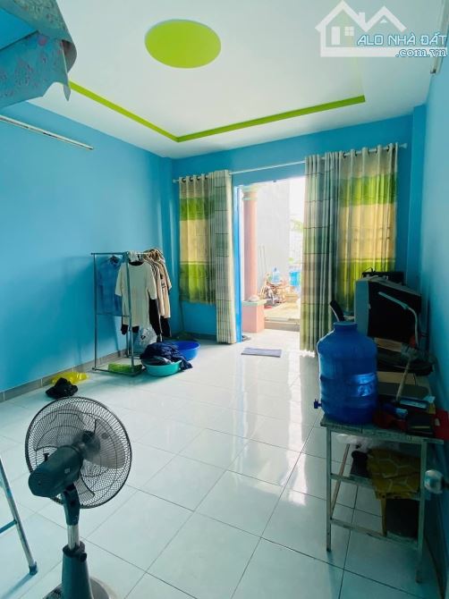 Bán nhà mặt tiền Chợ Chang Tân Đông Hiệp 120m2 tiện ở và kinh doanh giá rẻ đầu tư - 1