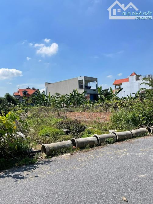 Hàng hiếm 99m2 đất Chung cư Lương Quán, Nam Sơn giá chỉ 2,4 tỷ. - 1