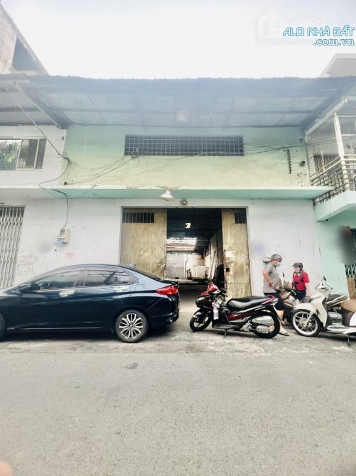 Nhà C4 hẻm 8mkinh doanh 200m2 vuông vức ngang 8m chỉ 19 tỷ 5 - 1