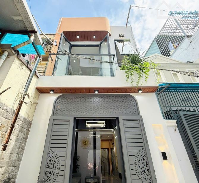 Nhà đẹp, 3 PN,hẻm xe tải,full nội thất ngay CV Làng Hoa,Gò Vấp:nhỉnh 5 tỷ - 1