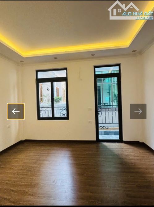 Bán nhà Nguyễn Trãi, DT 41m – MT 4,5m – Ngõ to ô tô đỗ cửa – Đối diện Royal City, 12 tỷ. - 1