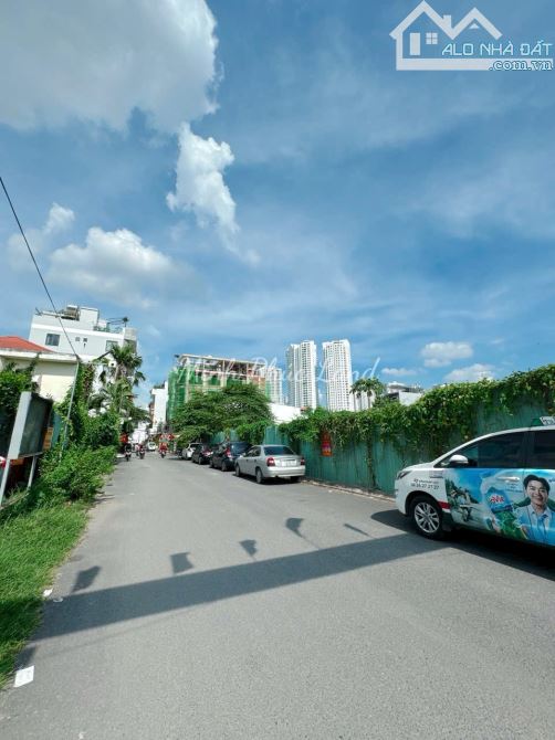 BÁN NHÀ 2 TẦNG - ĐƯỜNG NHỰA 8m - SÁT MT HOÀNG TRỌNG MẬU - P.TẤN HƯNG - 50m2 - SHR - 1