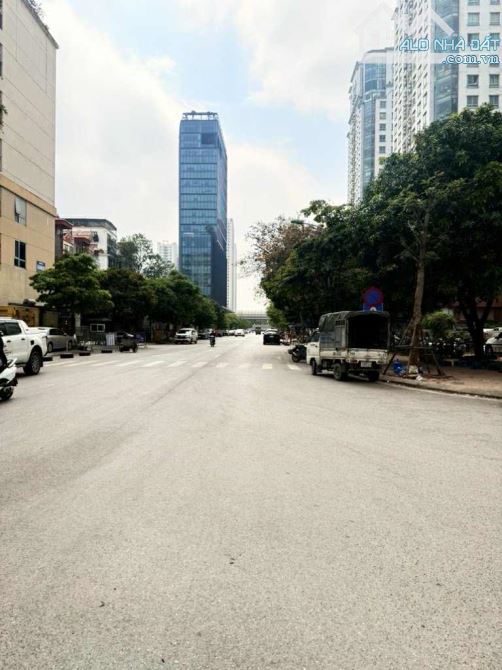 CHÍNH CHỦ GỬI BÁN ĐẤT TRẦN CUNG CẦU GIẤY, NGÕ THÔNG CÁC NGẢ, Ô TÔ ĐỖ CỬA - 1
