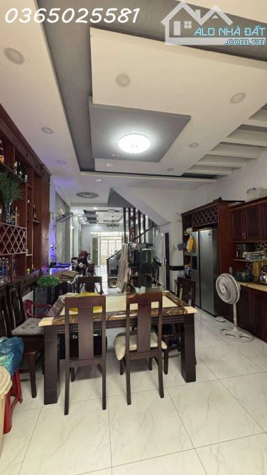 NHÀ ĐƯỜNG AN DƯƠNG VƯƠNG Q8 – DT 4.5 X 20M – NHÀ ĐẸP 4 TẦNG – SỔ VUÔNG, HOÀN CÔNG. - 1