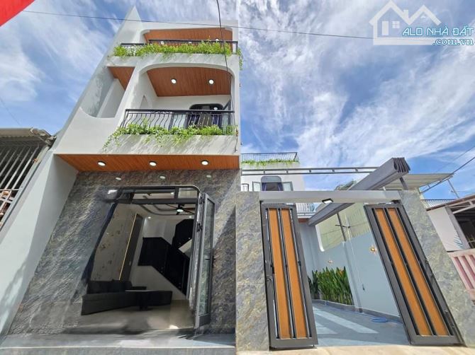 Bán Nhà K500 Tôn Đản - 3 Tầng - Full Nội Thất - Kiệt ô tô 6m - 1
