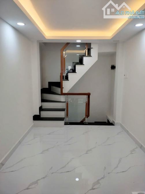 NHÀ MẶT TIỀN NHẬT TẢO, 5 TẦNG MỚI NHƯ HÌNH - 1
