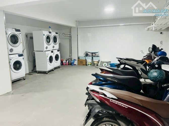 Bán CHDV ngay ĐH Văn Lang - 140 m2x 6 tầng thu nhập 170 tr/th- Hẻm xe tải thông. - 1