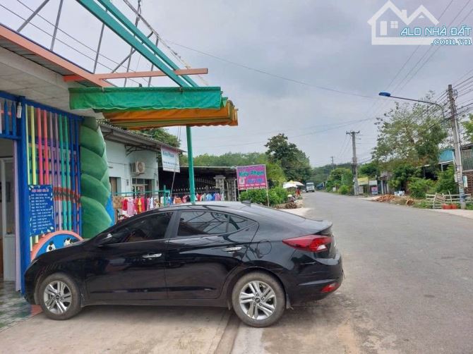 Bán nhà đang kinh doanh trường mầm non Phú An - Bến Cát - 1